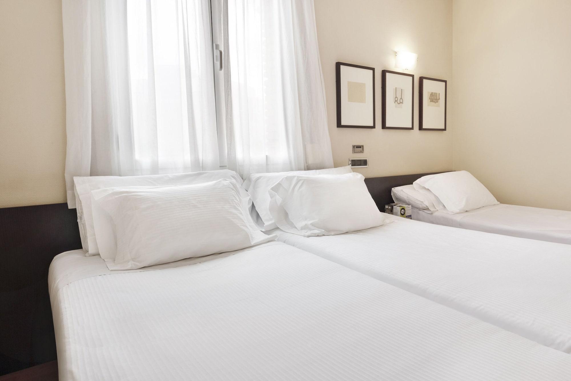Hotel Sercotel Tudela Bardenas Kültér fotó