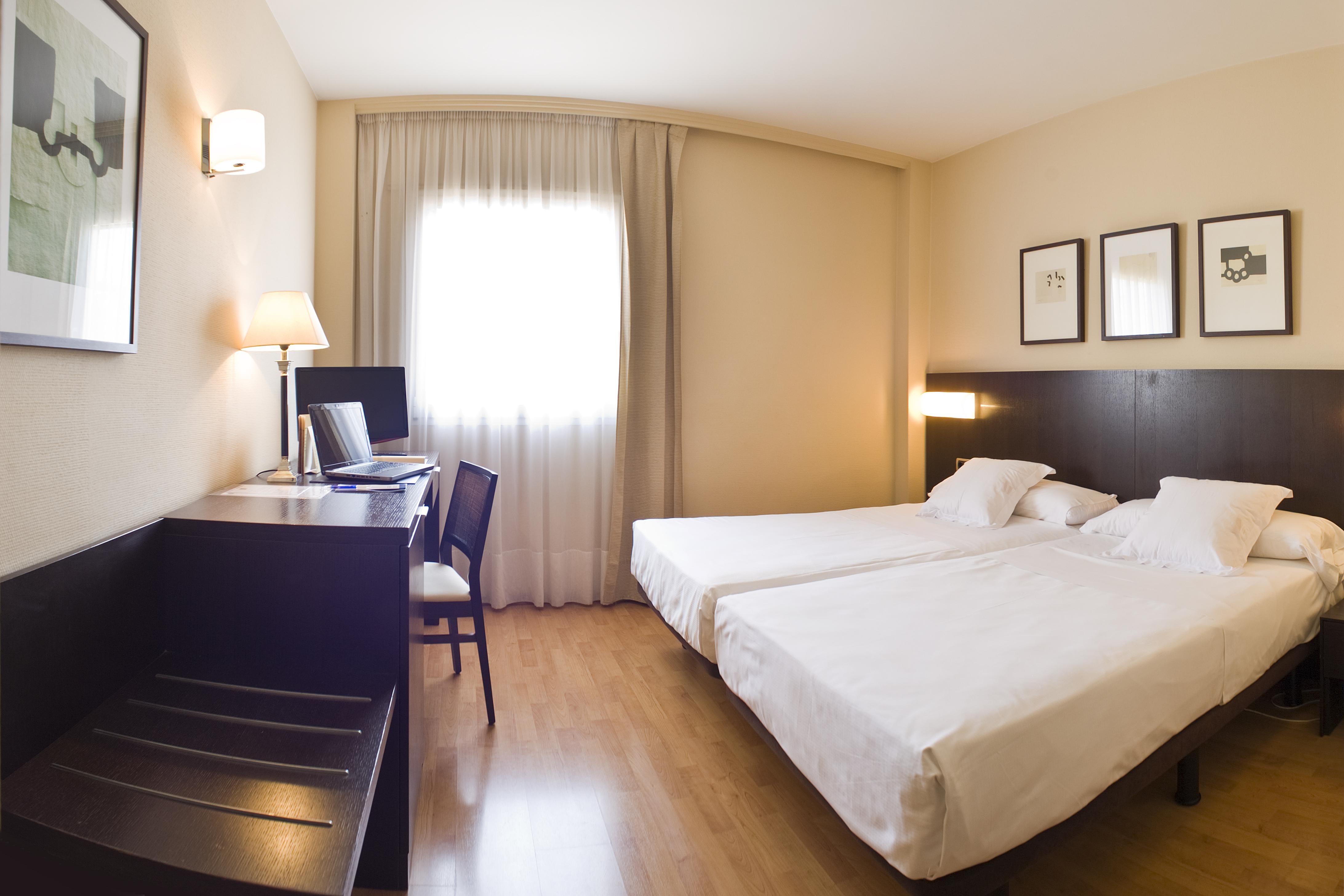 Hotel Sercotel Tudela Bardenas Kültér fotó