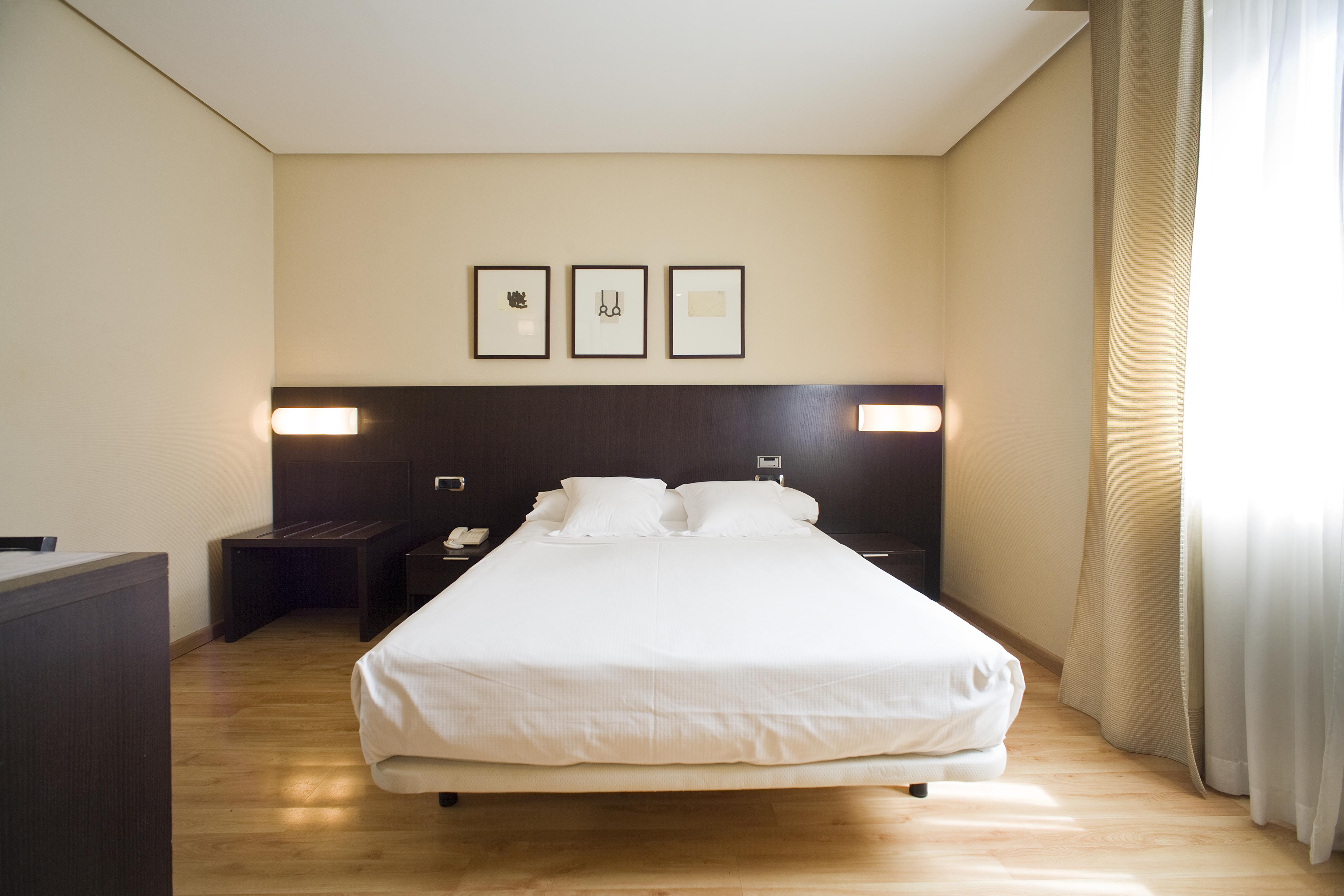 Hotel Sercotel Tudela Bardenas Kültér fotó