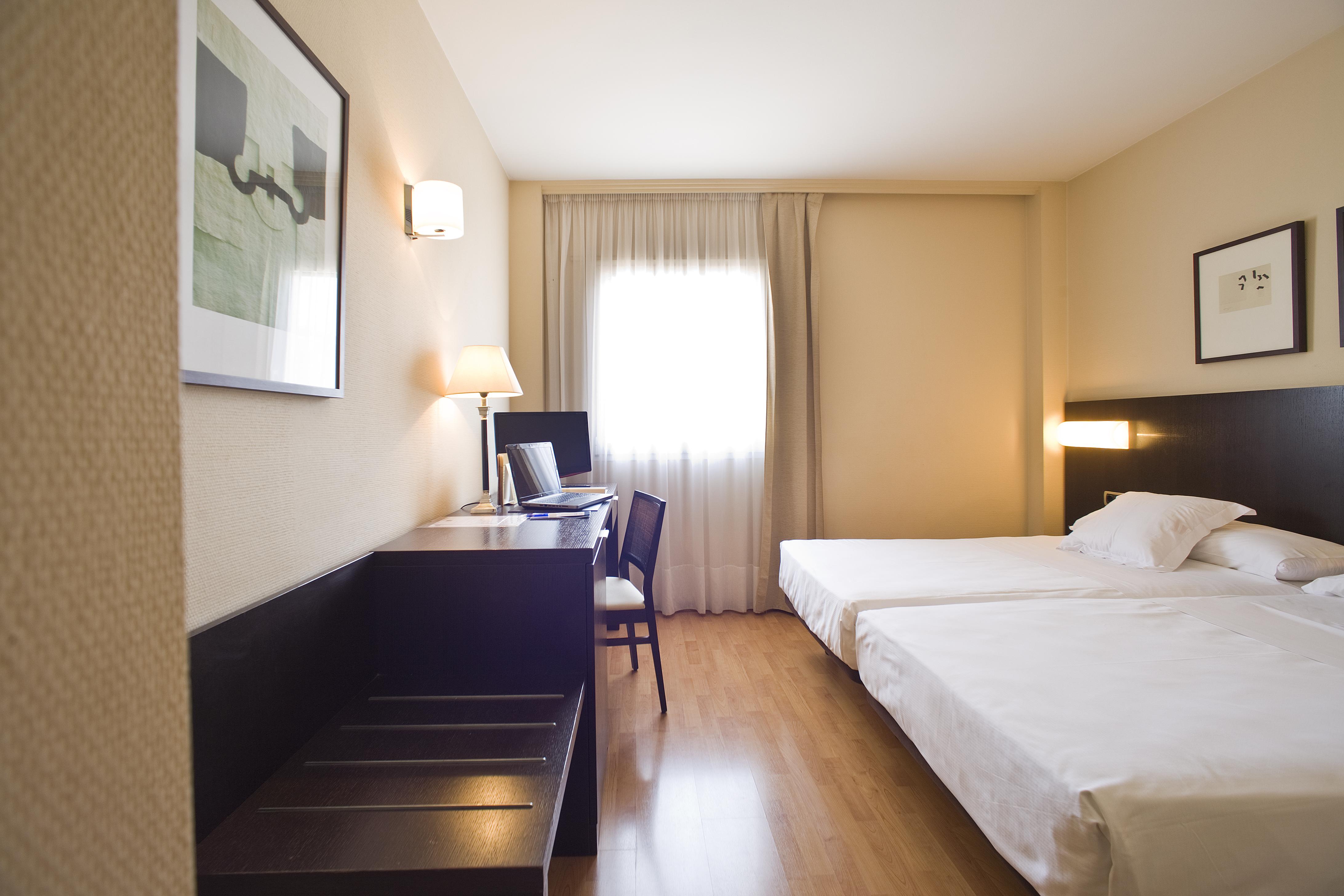Hotel Sercotel Tudela Bardenas Kültér fotó