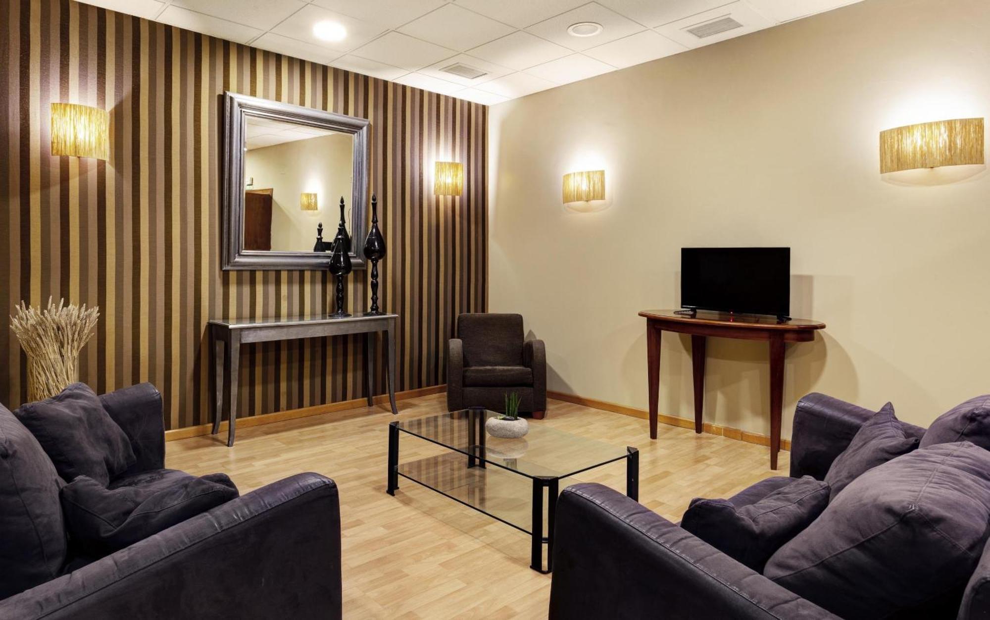 Hotel Sercotel Tudela Bardenas Kültér fotó
